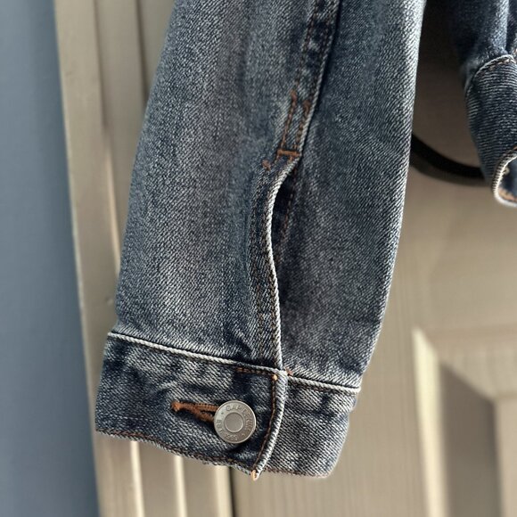 GAP Denim Jacket Size M - Picture 5 of 7